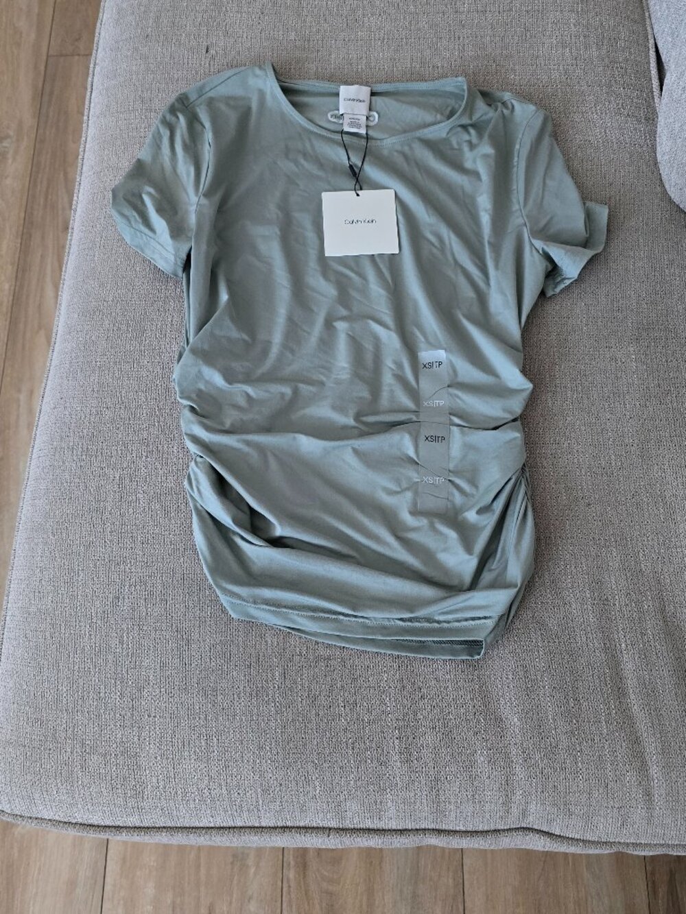NWT Calvin Klein short-sleeve ruched side t-shirt sage green XS